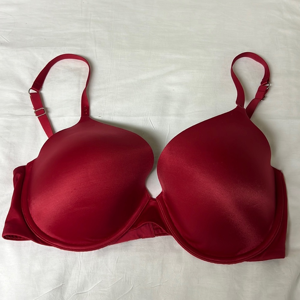 Victoria’s Secret Red Bra